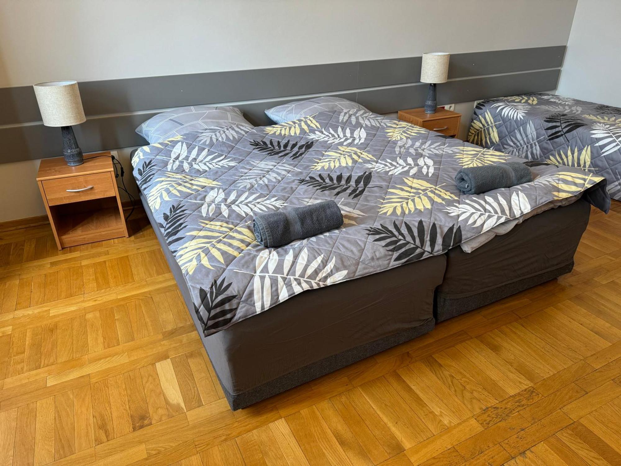 Hostel Va Bank رشيشوف المظهر الخارجي الصورة